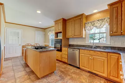 1915 Woodhue Drive, Burlington, NC 27215 - Photo 4