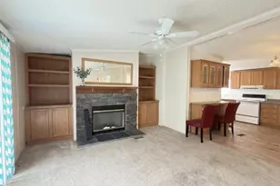 7441 April Dr, Fayetteville, NC 28314 - Photo 10