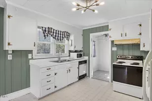 2118 Nutbush Rd, Henderson, NC 27537 - Photo 12