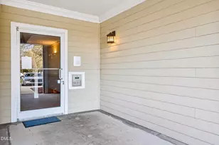 423 Waterford Lake Dr, Cary, NC 27519 - Photo 2