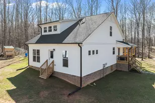 8514 Charlie Stovall Rd, Roxboro, NC 27574 - Photo 8