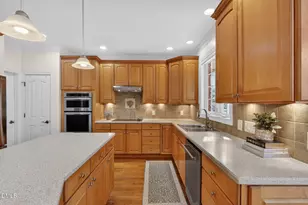 316 Wescott Ridge Dr, Holly Springs, NC 27540 - Photo 8