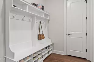 213 Center Hill Dr, Holly Springs, NC 27540 - Photo 20