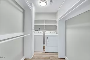 150 Carmichael Ct, Cary, NC 27511 - Photo 20