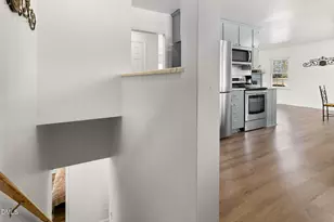 95 Windsor St, Goldston, NC 27252 - Photo 34