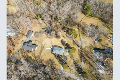 95 Windsor Street, Goldston, NC 27252 - Photo 6