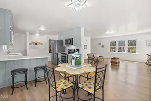 95 Windsor St, Goldston, NC 27252 - Photo 14