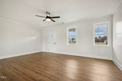 239 Surles Road, Benson, NC 27504 - Photo 8