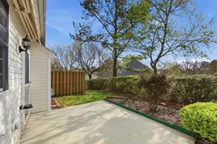 428 Sawgrass Hill Ct, Cary, NC 27519 - Photo 24