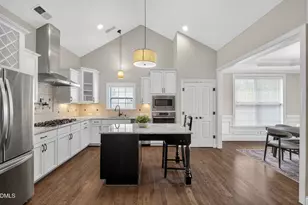 100 Elkton Green Ct, Cary, NC 27519 - Photo 30