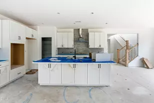 701 Mildred Oaks Ct, Cary, NC 27519 - Photo 6