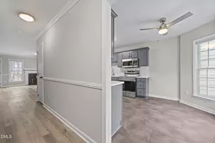 2813 Bedfordshire Ct, Raleigh, NC 27604 - Photo 8