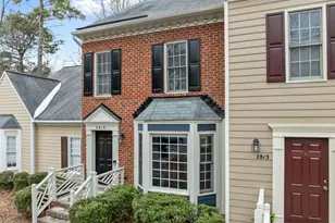 2813 Bedfordshire Ct, Raleigh, NC 27604 - Photo 2