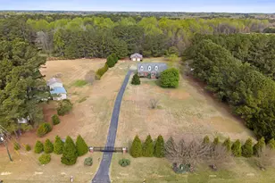 2265 Bud Lipscomb Rd, Willow Springs, NC 27592 - Photo 2