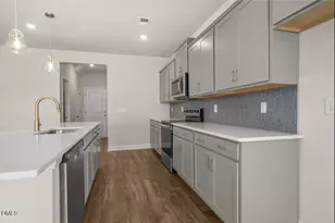 147 Margot Manor Dr, Benson, NC 27504 - Photo 14