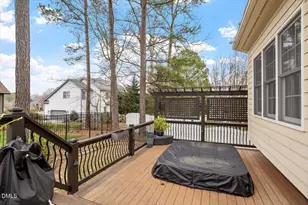 9208 Club Hill Dr, Raleigh, NC 27617 - Photo 42