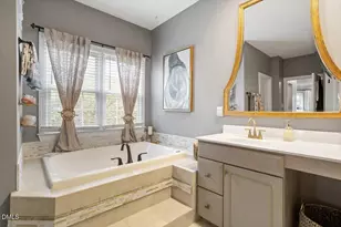 9208 Club Hill Dr, Raleigh, NC 27617 - Photo 28