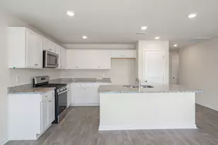 36 Green Laurel Dr, Angier, NC 27501 - Photo 8