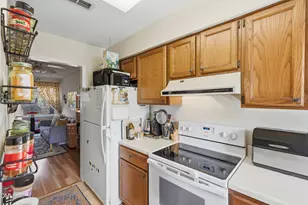 119 Fidelity St, Carrboro, NC 27510 - Photo 8