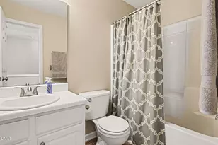 8211 Rhiannon Rd, Raleigh, NC 27613 - Photo 22