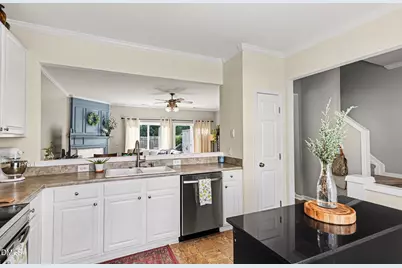 8211 Rhiannon Road, Raleigh, NC 27613 - Photo 6