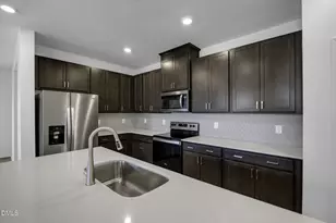 1508 Underbrush Dr, Durham, NC 27703 - Photo 6