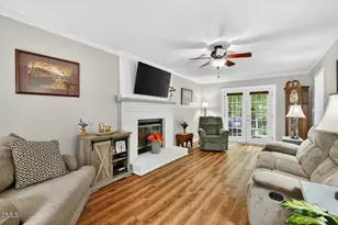 606 Valley Dr, Durham, NC 27704 - Photo 8