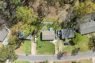 112 E Franklin St, Zebulon, NC 27597 - Photo 30