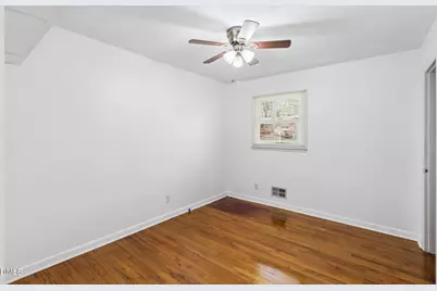 112 E Franklin Street, Zebulon, NC 27597 - Photo 10