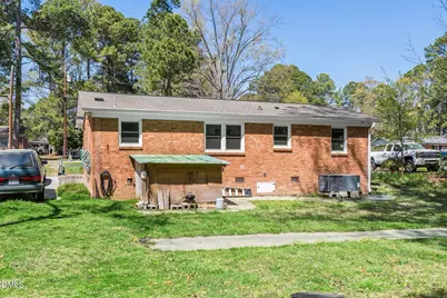 112 E Franklin Street, Zebulon, NC 27597 - Photo 36