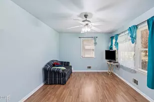 112 E Franklin St, Zebulon, NC 27597 - Photo 6