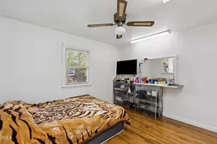 112 E Franklin St, Zebulon, NC 27597 - Photo 16