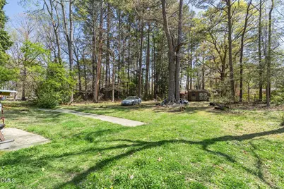 112 E Franklin Street, Zebulon, NC 27597 - Photo 30