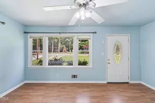 112 E Franklin St, Zebulon, NC 27597 - Photo 12