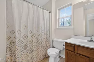 100 Cherrylaurel Dr, Youngsville, NC 27596 - Photo 10