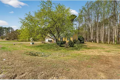 100 Cherrylaurel Drive, Youngsville, NC 27596 - Photo 2