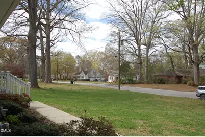 1517 Oakdale Circle, Henderson, NC 27536 - Photo 4