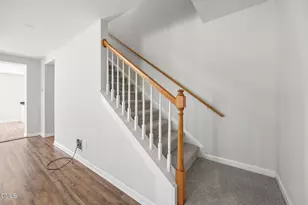 3050 Remington Oaks Cir, Cary, NC 27519 - Photo 14