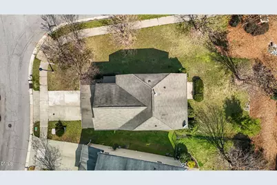 3050 Remington Oaks Circle, Cary, NC 27519 - Photo 32