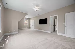 105 Baynes Ct, Chapel Hill, NC 27517 - Photo 36