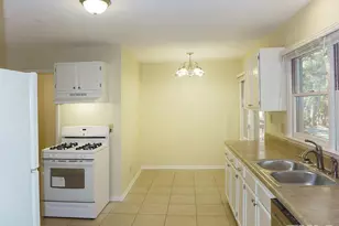 101 Martha Ln, Chapel Hill, NC 27514 - Photo 8