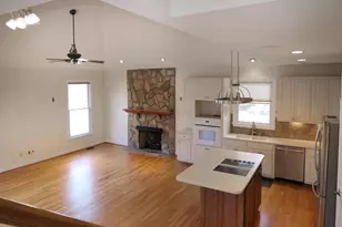 5330 Foxlair Rd, Chapel Hill, NC 27516 - Photo 18