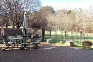 5330 Foxlair Rd, Chapel Hill, NC 27516 - Photo 34