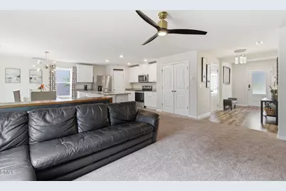 130 Parkers Gate Drive, Youngsville, NC 27596 - Photo 10