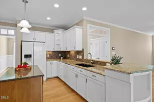 925 Lukestone Dr, Fuquay Varina, NC 27526 - Photo 16