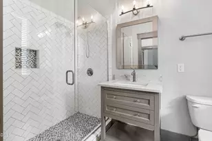 807 Glascock St, Raleigh, NC 27604 - Photo 8