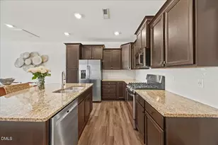 410 Lionel St, Durham, NC 27705 - Photo 12