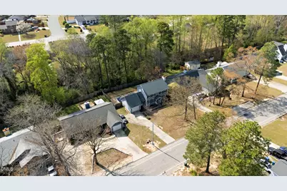 7438 Beaver Run Drive, Fayetteville, NC 28314 - Photo 6