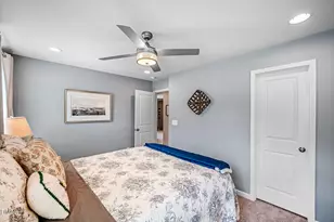 902 Green Ash Ln, Cary, NC 27513 - Photo 16