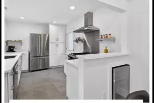 100 Eastwood Lake Rd, Chapel Hill, NC 27514 - Photo 12